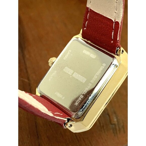 Steve Madden Women's Watch SM/1030 Quartz Rectangle Gold Red Dial Leathe… - Picture 6 of 13
